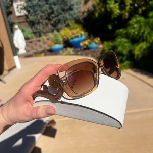 Prada baroque square glasses In Taupe